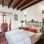 Vinedos Kır Evi